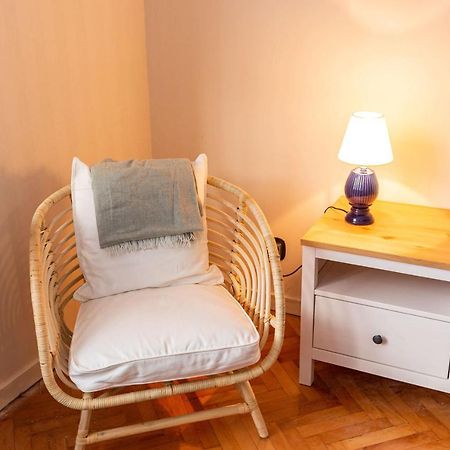 Flat With Excellent Location In Tesvikiye, Sisli Apartman Isztambul Kültér fotó