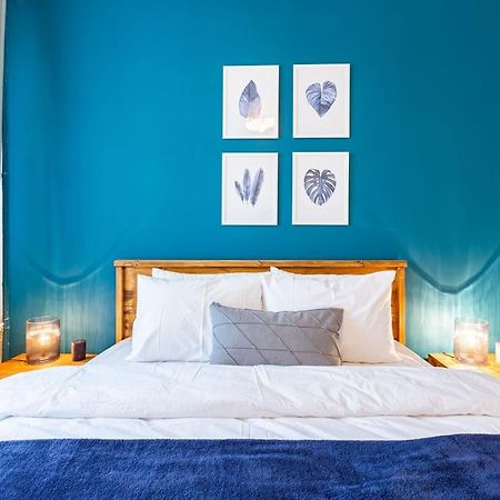 Flat With Excellent Location In Tesvikiye, Sisli Apartman Isztambul Kültér fotó