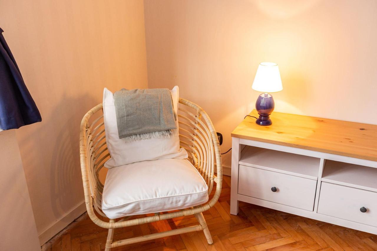 Flat With Excellent Location In Tesvikiye, Sisli Apartman Isztambul Kültér fotó