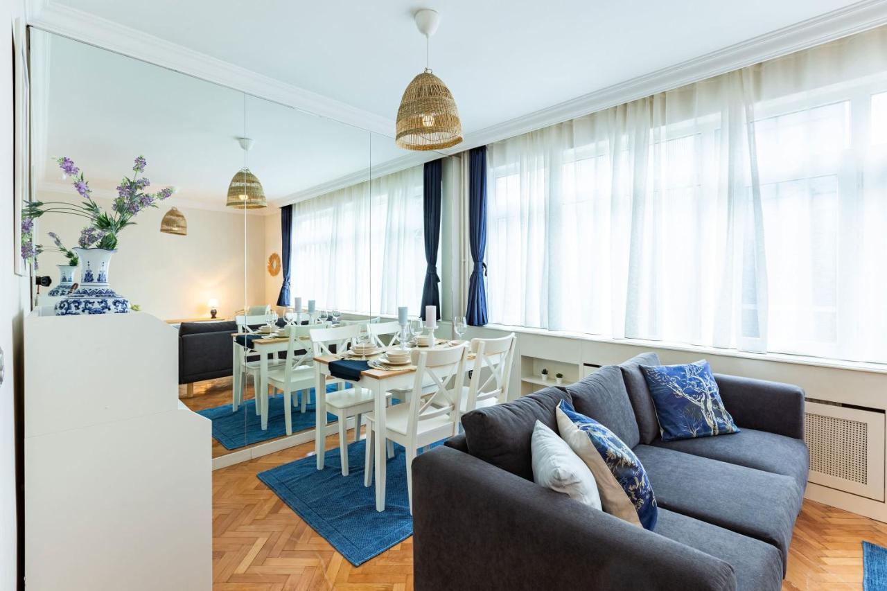Flat With Excellent Location In Tesvikiye, Sisli Apartman Isztambul Kültér fotó