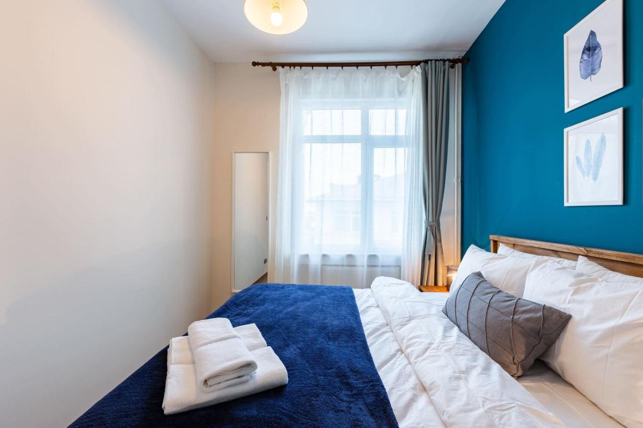 Flat With Excellent Location In Tesvikiye, Sisli Apartman Isztambul Kültér fotó