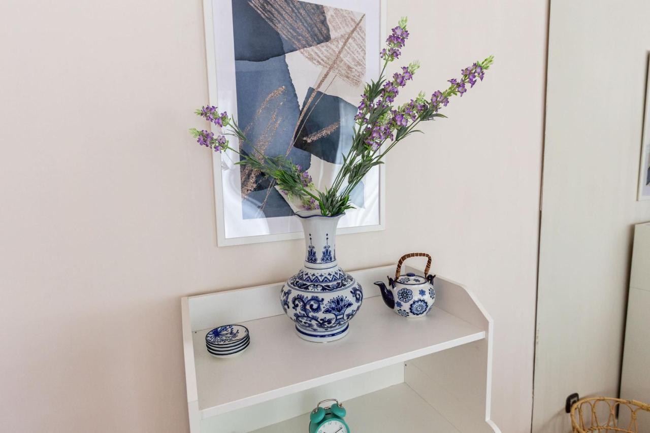 Flat With Excellent Location In Tesvikiye, Sisli Apartman Isztambul Kültér fotó